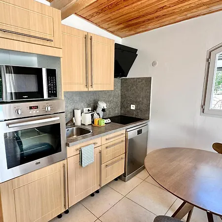 아파트 Magnifique Studio, Piscine, Parking *