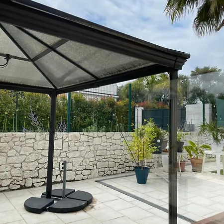 Appartement Magnifique Studio, Piscine, Parking *